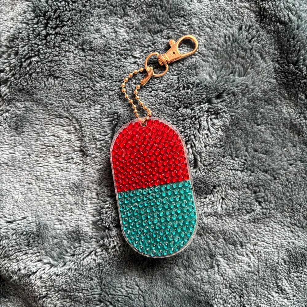 Pill Keychain - Picture 2 of 2